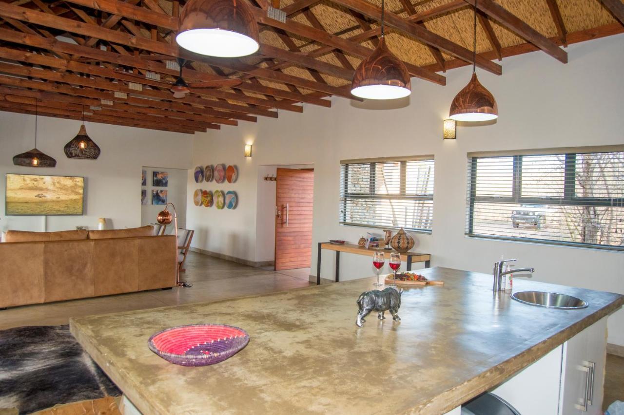 Hectorspruit Manzini River House - Mjejane Private Game Reserve, Greater Kruger National Park מראה חיצוני תמונה